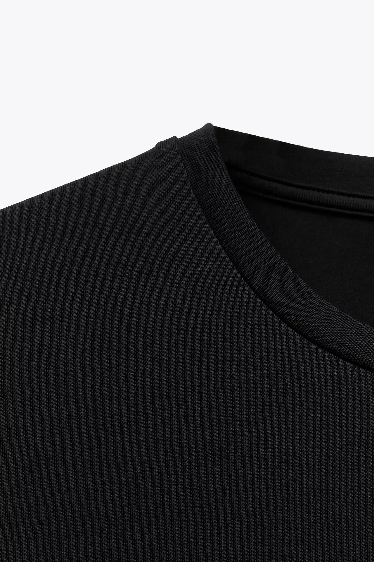 CAMISETA ELÁSTICA CROPPED