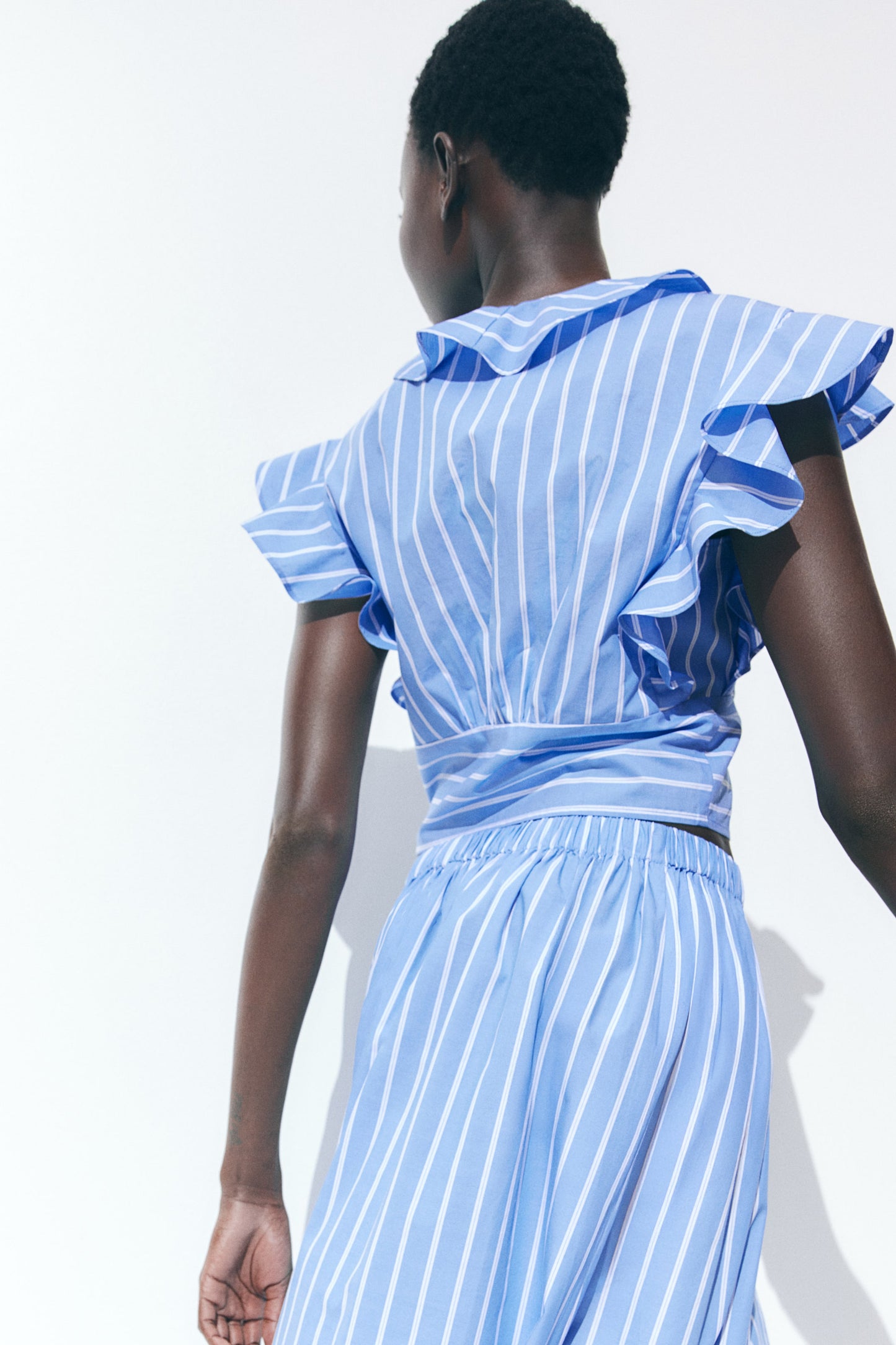 BLUSA DE POPELINA CON LAZOS