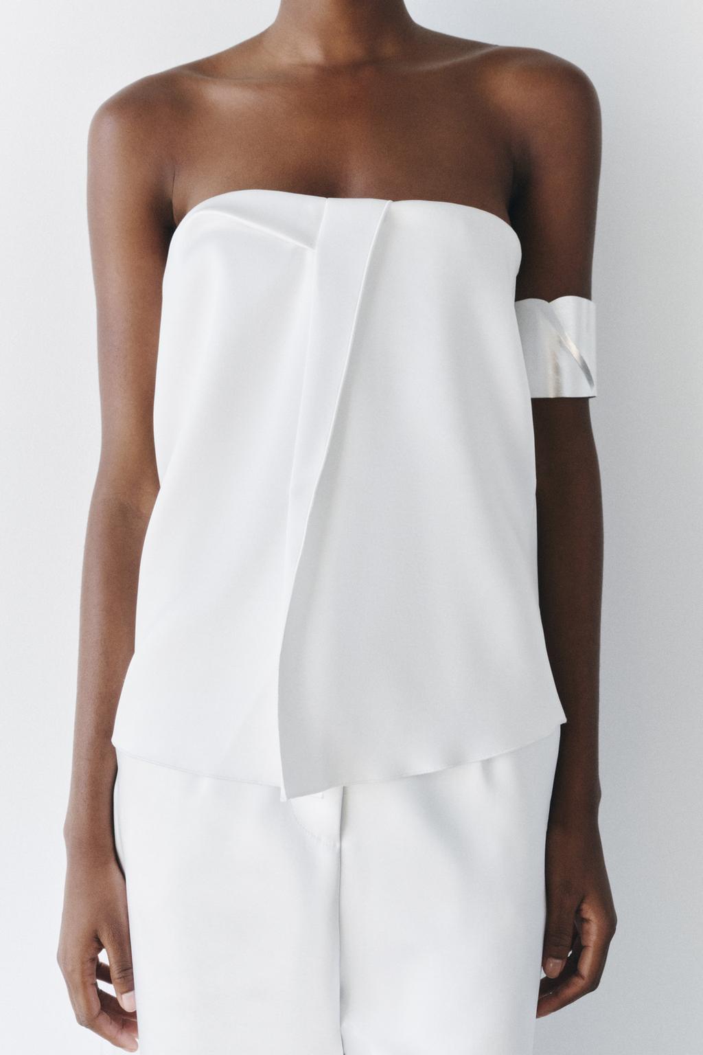 Blusa strapless de seda