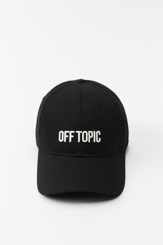 Gorra “Off Topic”