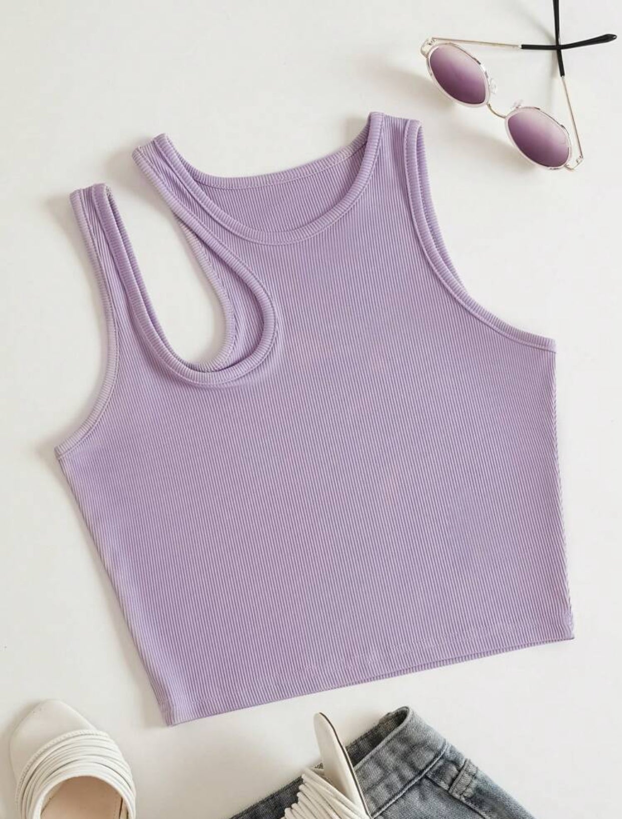 Crop top con abertura