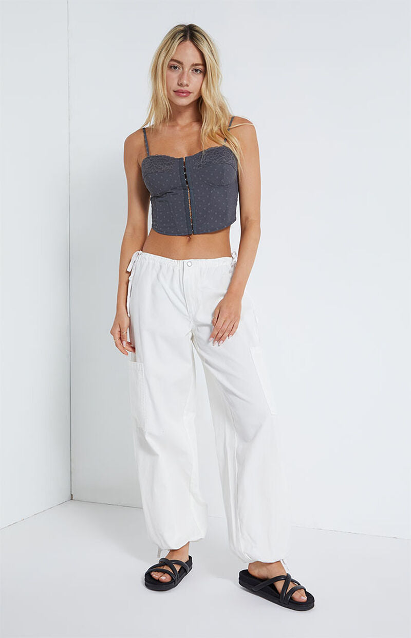 Top estilo corset con encaje