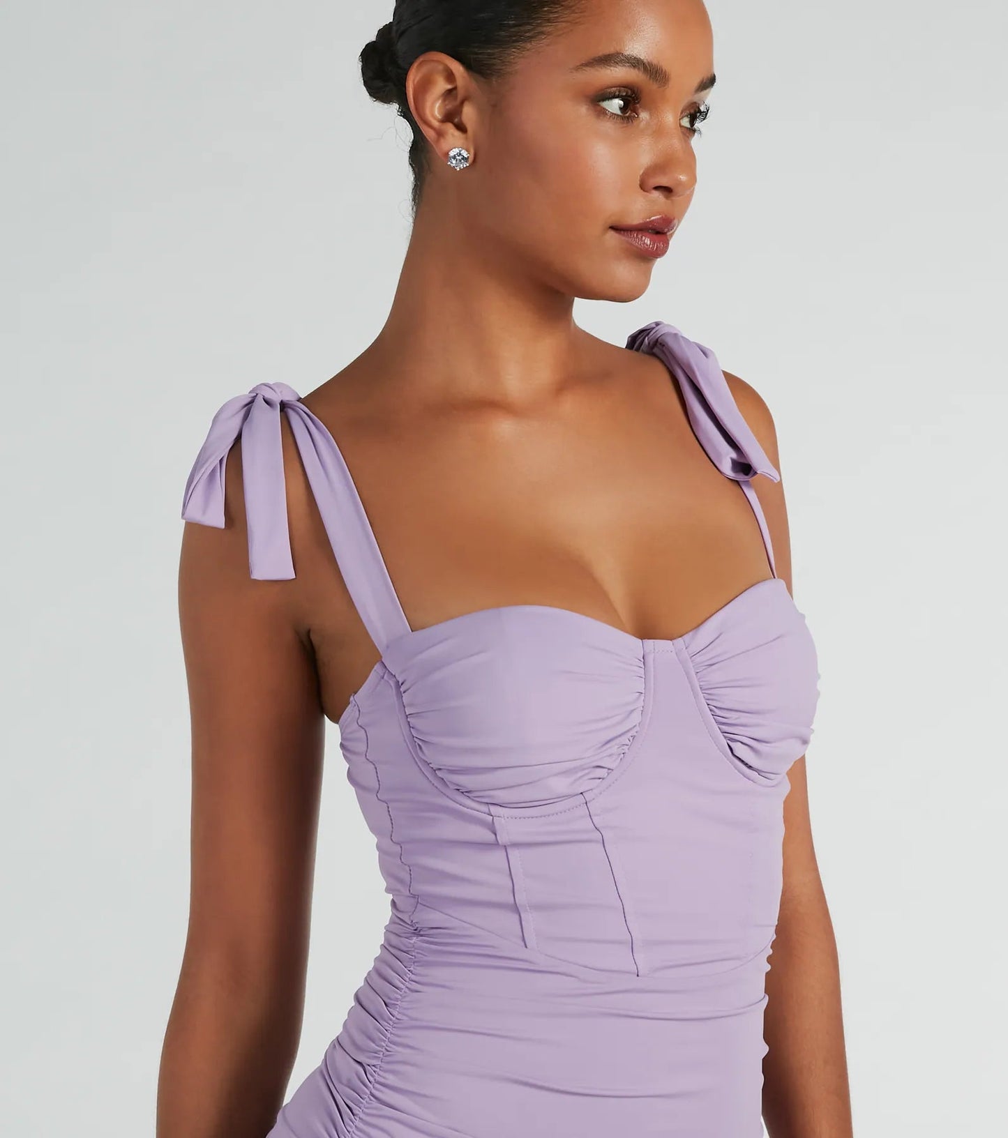 Vestido estilo corset al cuerpo