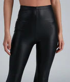 Pantalona flare de cuero