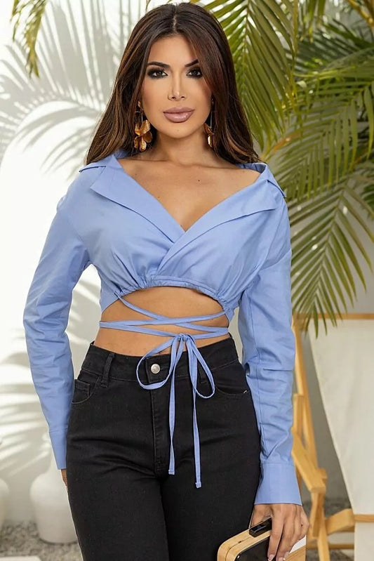 Camisa crop con tiros