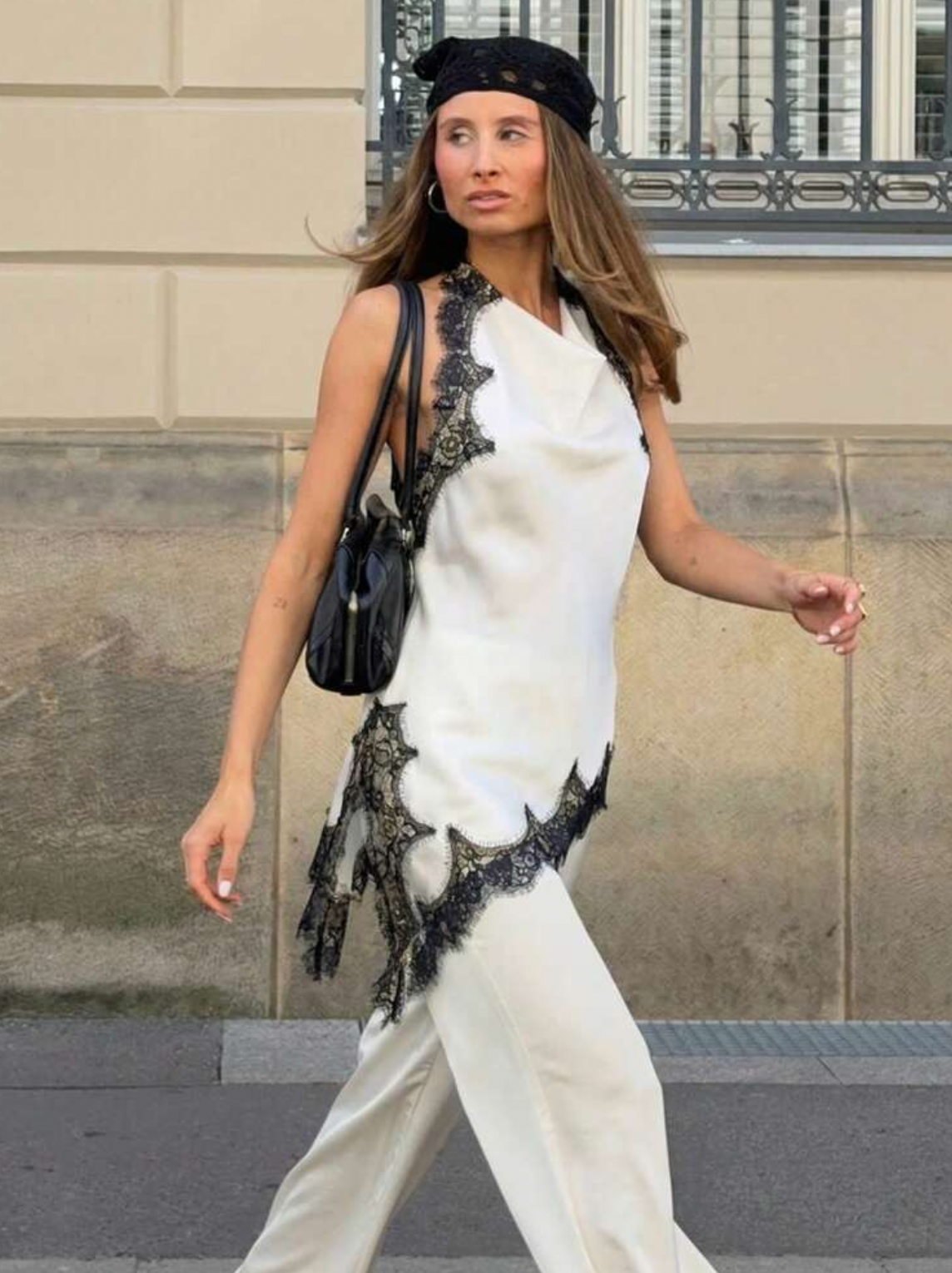 Blusa elegante con encaje
