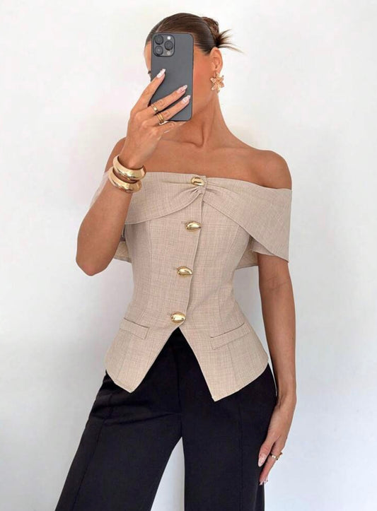 Camisa descubierta