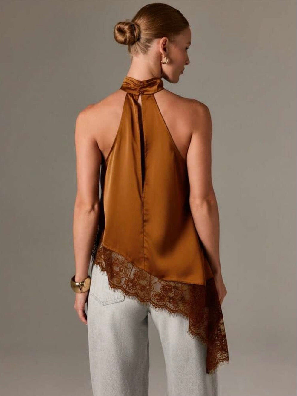 Top Halter de satín