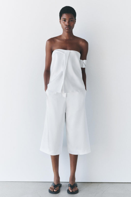 Blusa strapless de seda