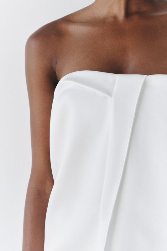 Blusa strapless de seda