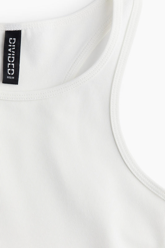Camiseta básica de cuello redondo